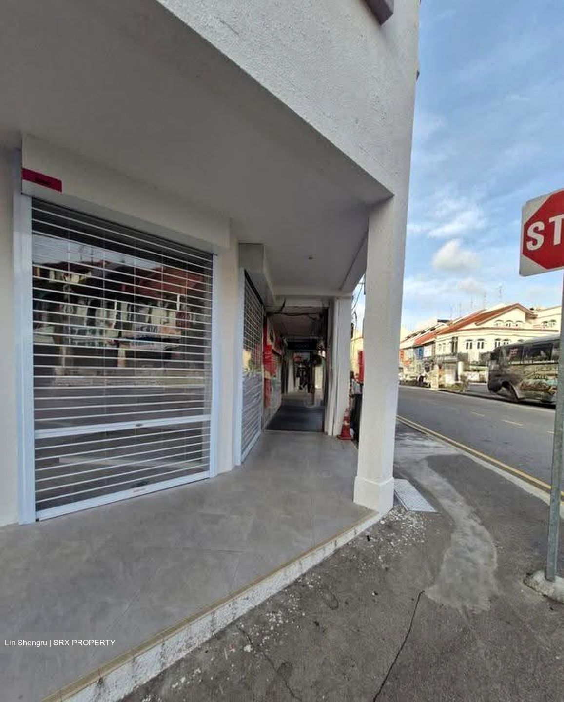 Geylang Road (D14), Retail #611019801